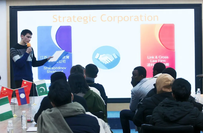 1618453739764527.png 640 (3).png